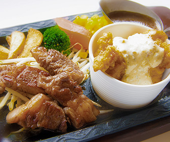 黒毛和牛ステーキ＆チキン南蛮セット