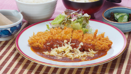 デミチーズかつ定食